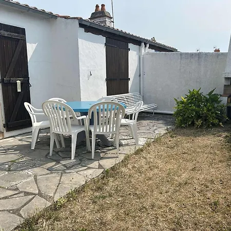 펜션 Maison 3 Pieces Avec Jardin Clos A - Fr-1-224b-247